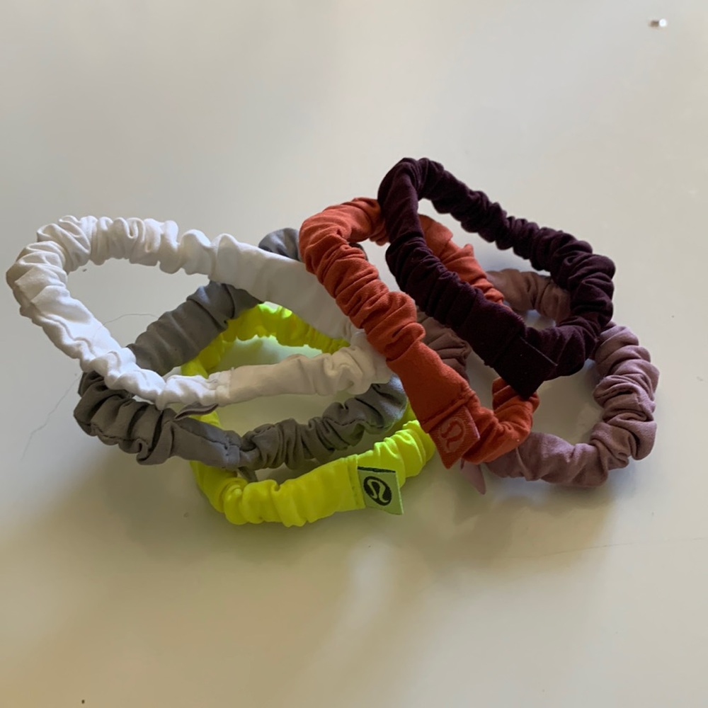 Lululemon Skinny Scrunchies